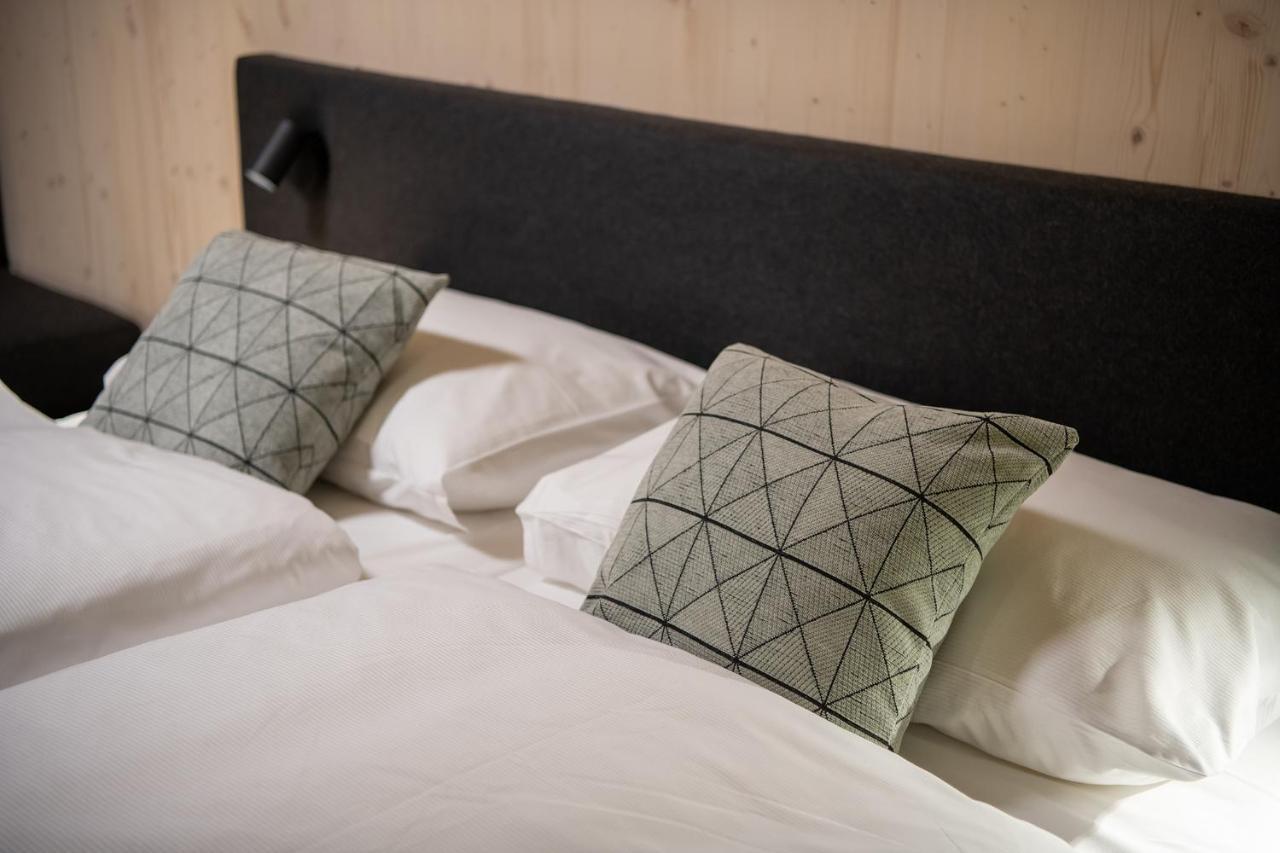 Jufa Hotel サヴォニン エクステリア 写真