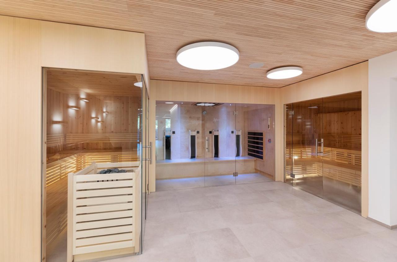 Jufa Hotel サヴォニン エクステリア 写真